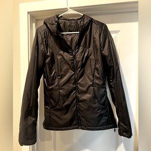 Size 8 Lululemon reversible puffy jacket with hood - black